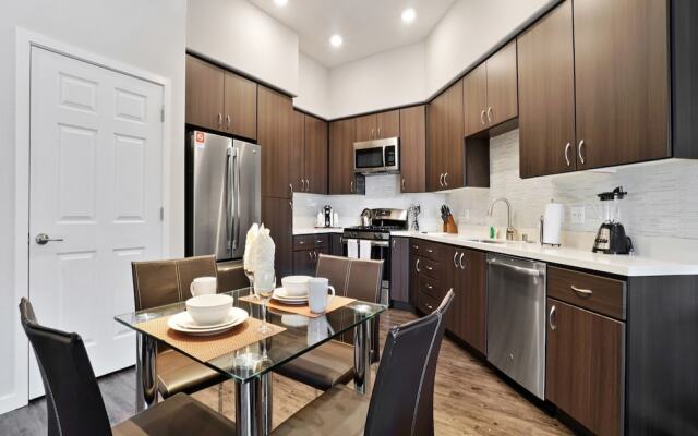 Global Luxury Suites in Campbell