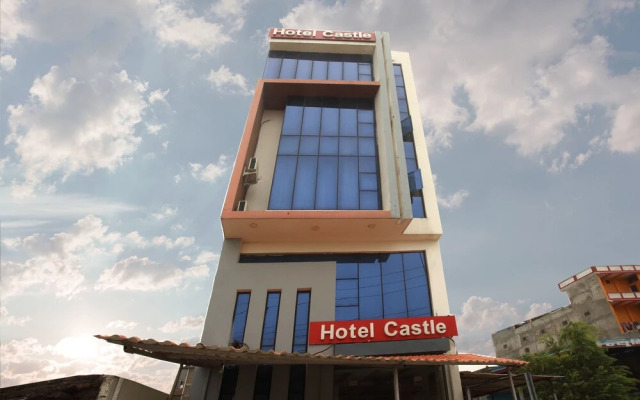 OYO 538 Hotel Castle