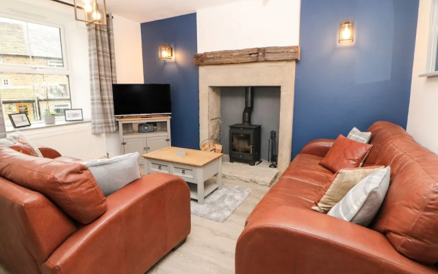 1 Orchard View