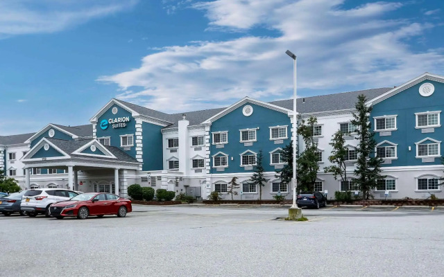 Clarion Suites Anchorage Downtown