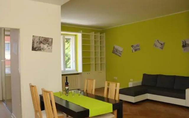 Apartment Downtown1