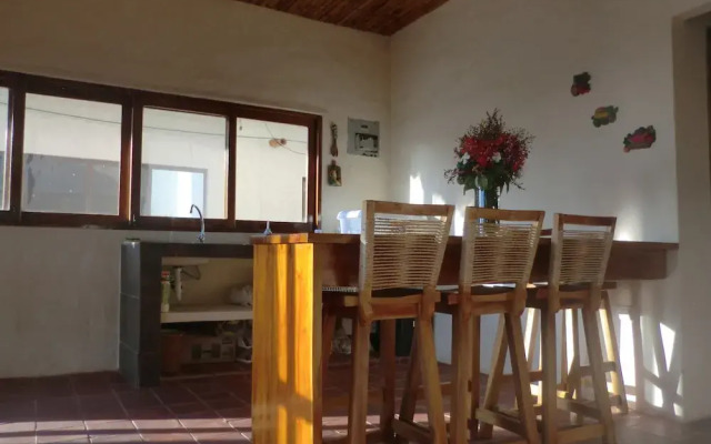 Charlie Suites Ayampe