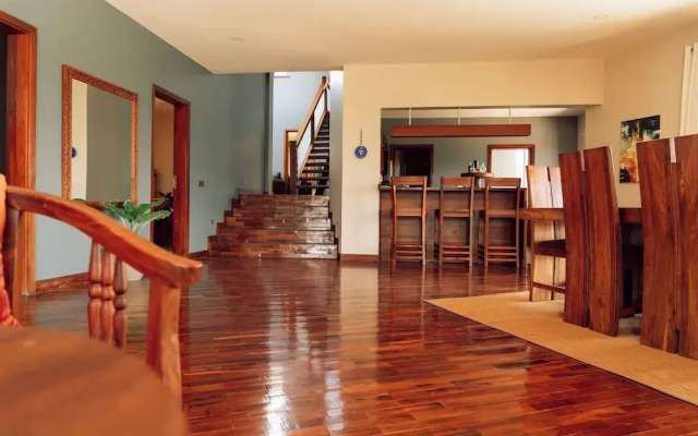 The Scenery Residence