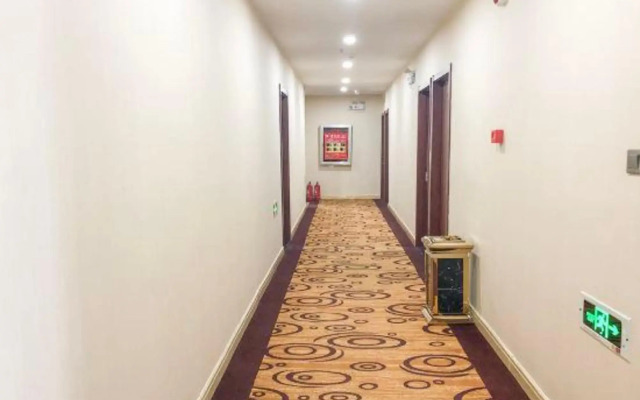 San Heyuan Hotel Translation