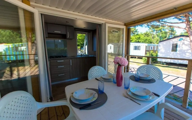 Camping La Palmyre Estanquet