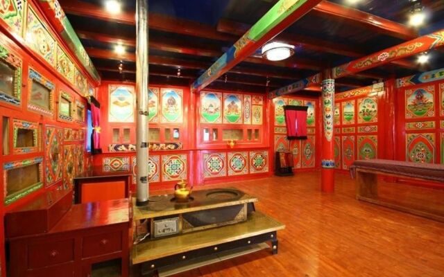 Tulip Inn Jiuzhaigou Shangmo Hotel