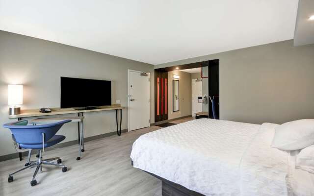 Tru by Hilton Chicopee Springfield