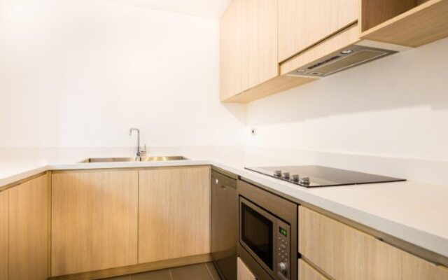 Emu Walk Apartments by Voyages