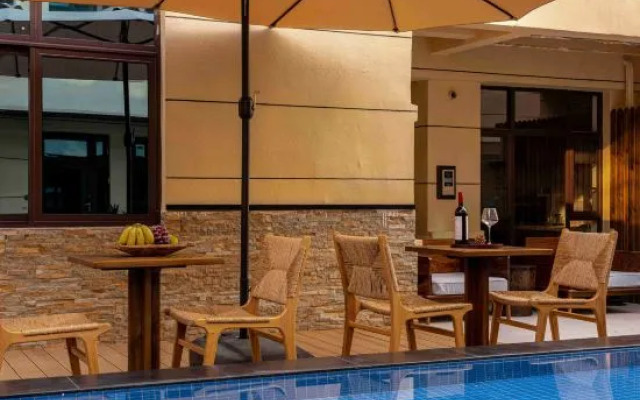 Xishuangbanna Jinghong Yakatu Theme Inn (Mengle Dafo Temple)