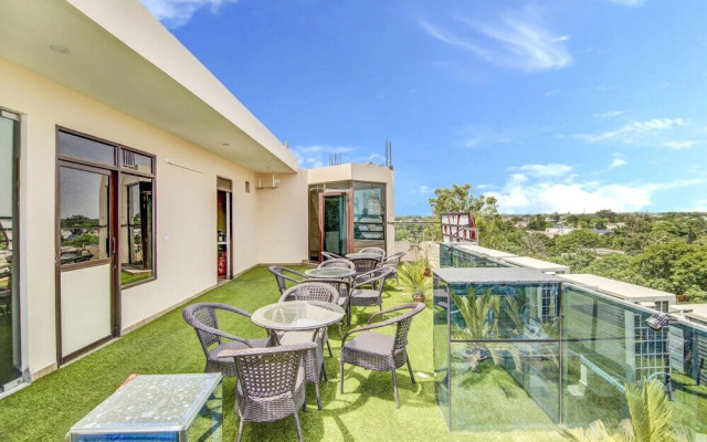 Hotel 3 Bros by Fabhotels