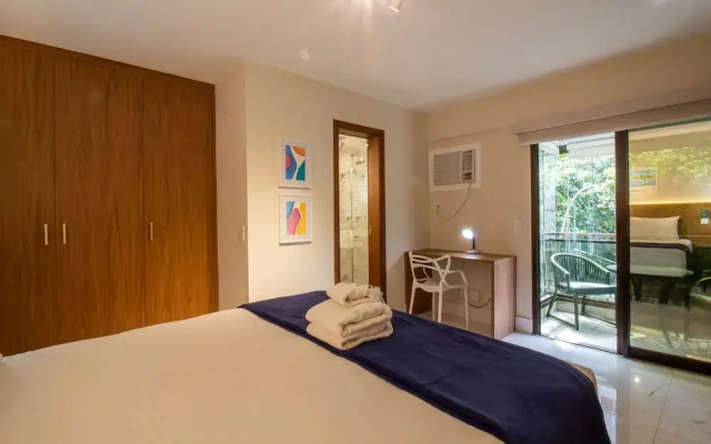 6 Minutes From Leblon Beach Gsm103