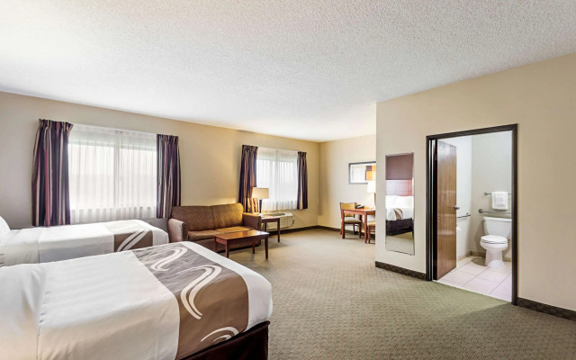 Quality Inn Sheboygan North I-43