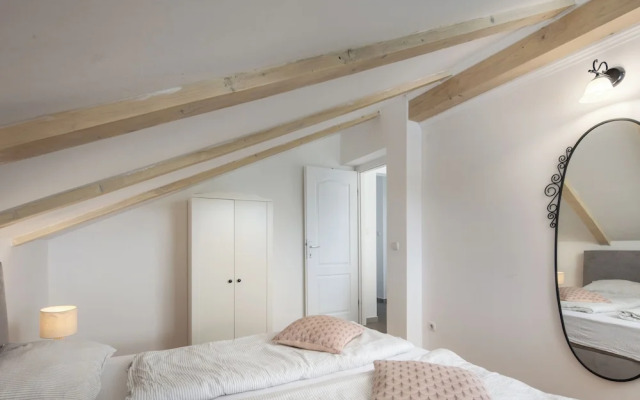 Villa Anna With Private Pool And Garden