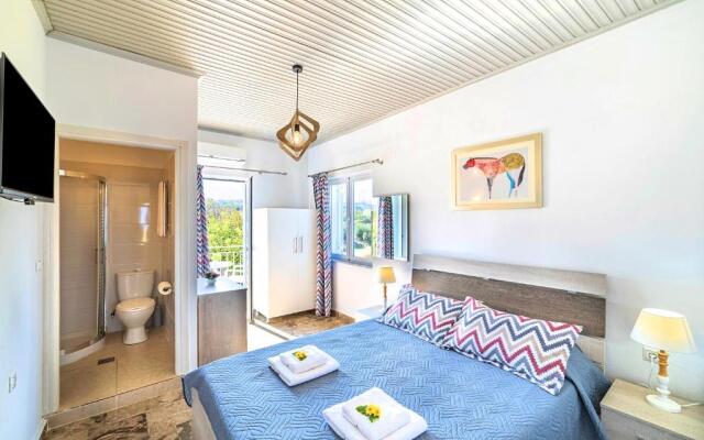 Beachfront Suite