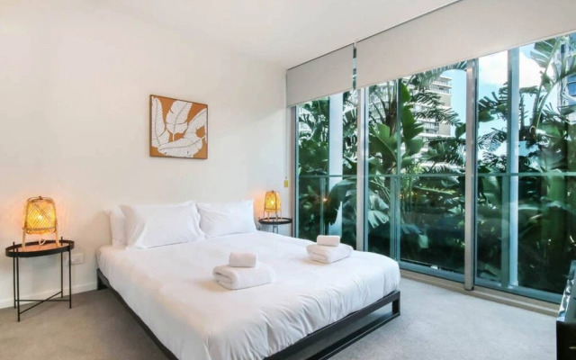 Modern 2 Bedroom Apartment In Fabulous Location