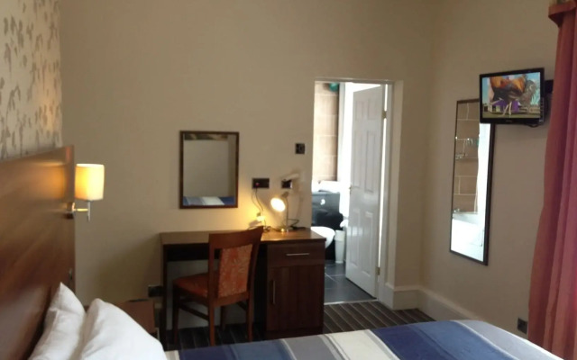 Ely House Hotel