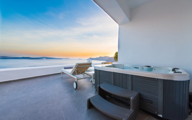 Santorini Secret