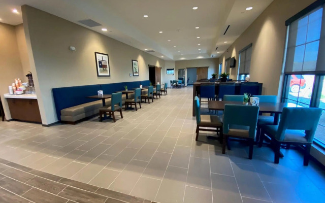 Comfort Suites Midland West