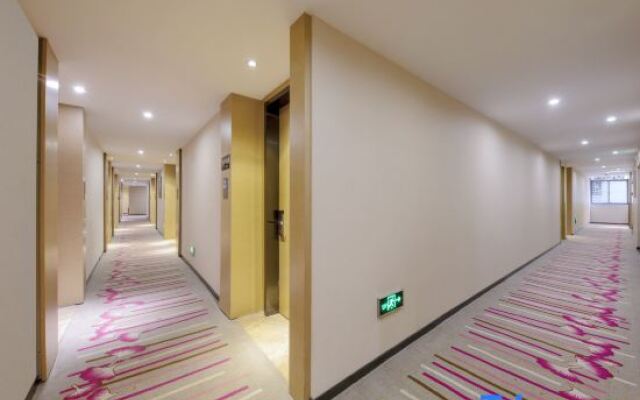 Bi'an Fengqing Hotel (Chongqing Jiefangbei Hongyadong Branch)