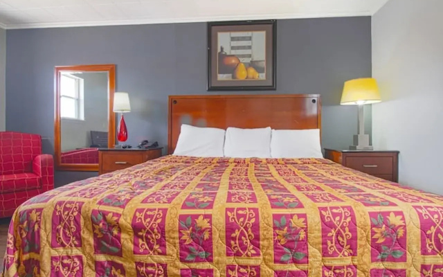 OYO Hotel McAlestar OK S Main St
