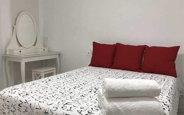 Smart-Tech Plaza Apartment