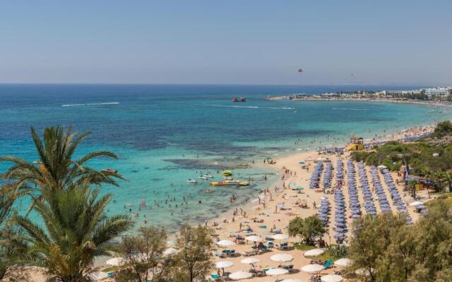 Paradi Nissi Golden Sands Apartment