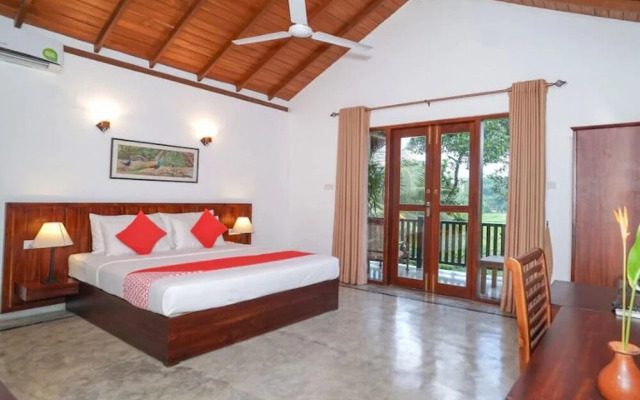 OYO 524 Peacock Villa