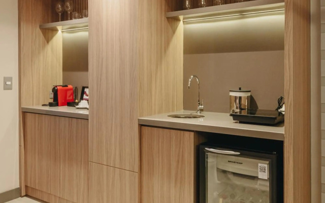 Mercure Curitiba Batel Hotel
