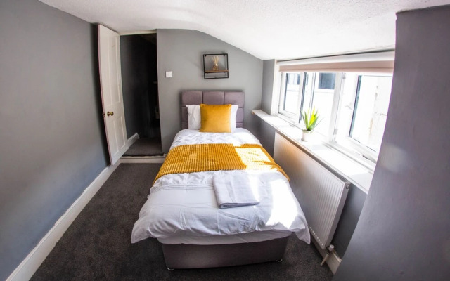 Stunning 3-bed House in Brighton
