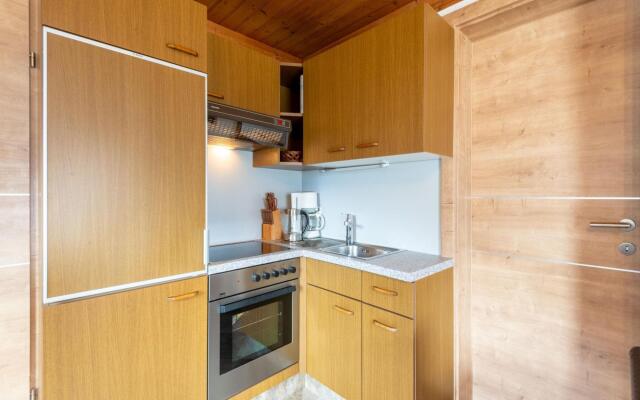 Romantic apartment in Bramberg with garden