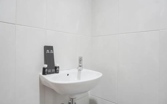 Comfy Studio Apartment At Evenciio Margonda