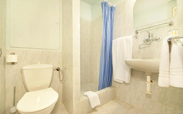 Hotel Henrietta