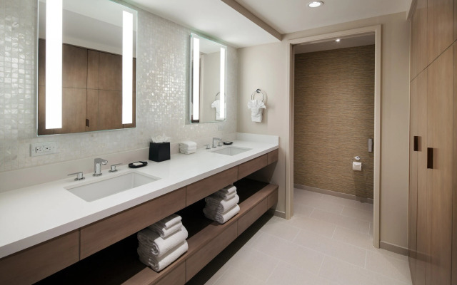 Sheraton Waikiki Beach Resort