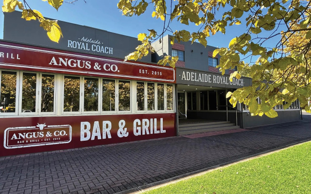 Adelaide Royal Coach