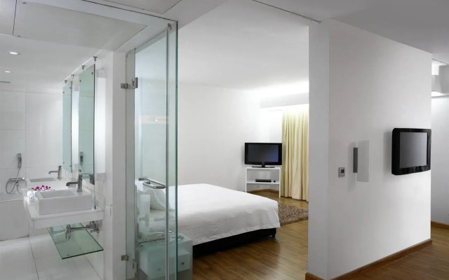St Laurn Suites