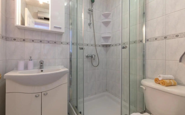 Apartments by the sea Sumartin, Brac - 2940