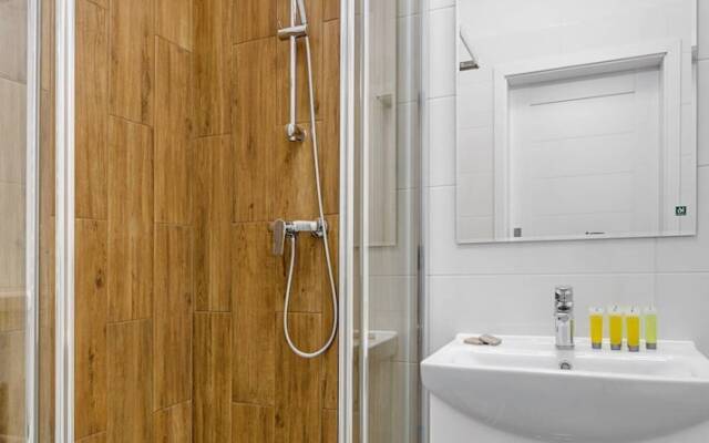 Warszawa-Wlochy Brilliant Apartment