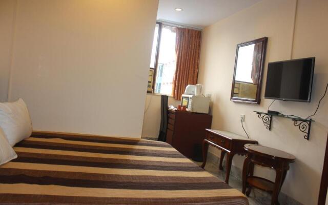 Service Apartments, Park Street, Calcutta