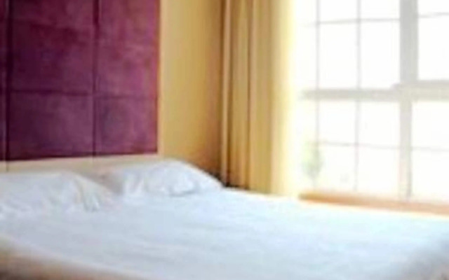 Floral Hotel·Qingdao Dream Ship Scenic Hotel