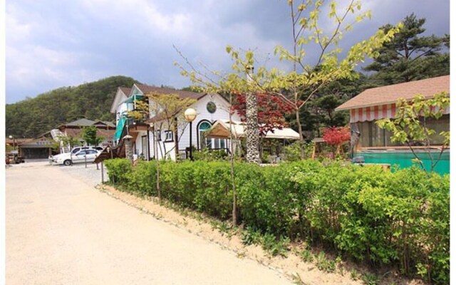 Wongju Pine Pension