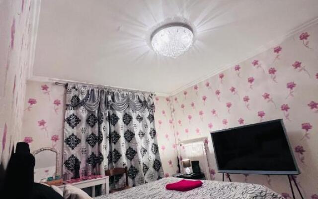 Blue Moon Homestay