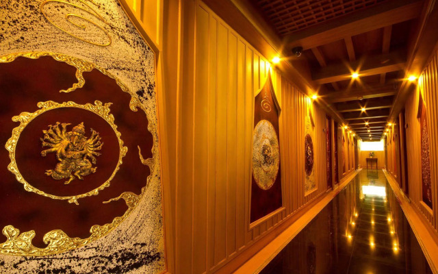 Khum Jao Luang Boutique