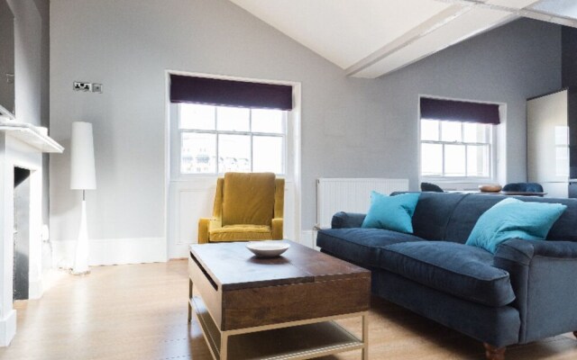 The Riverside Escape - 3bdr in 3 Central Apartments