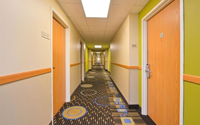 Americas Best Value Inn Geneseo