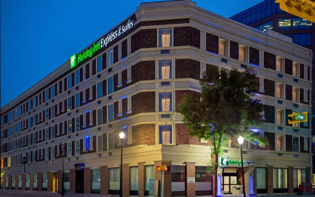 Holiday Inn Express Hotel & Suites Regina, an IHG Hotel