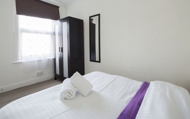 Cecil House by Kasar Stays
