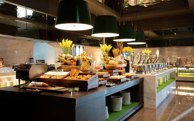 Hampton by Hilton Wuhan Qiaokou Gutian
