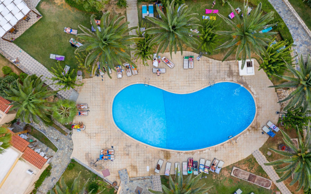 Talea Beach Hotel