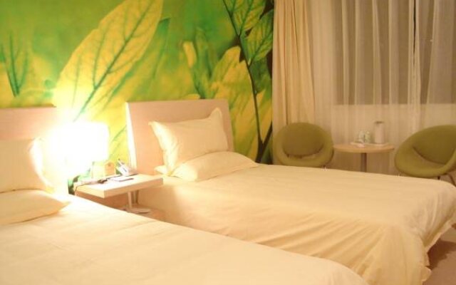 a8 Hotel