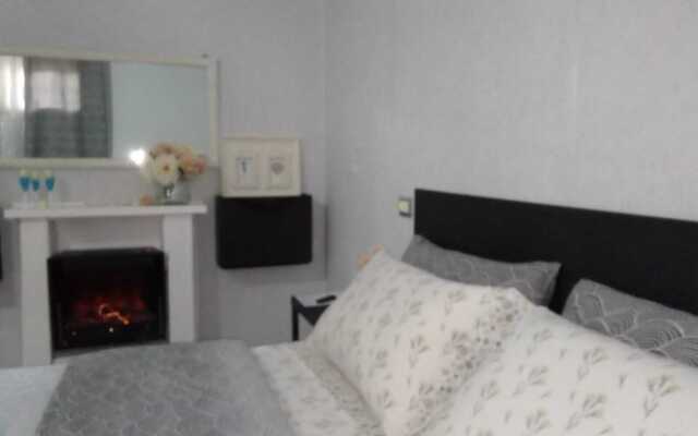 Le Chambre Petite B&B by holidayngo